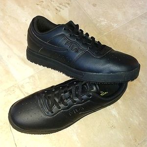 Non-slip Work Fila's, Working Comfort, Black on Black, Size 10